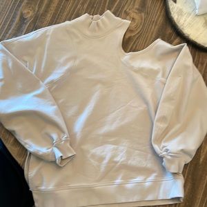 Lululemon sweatshirt